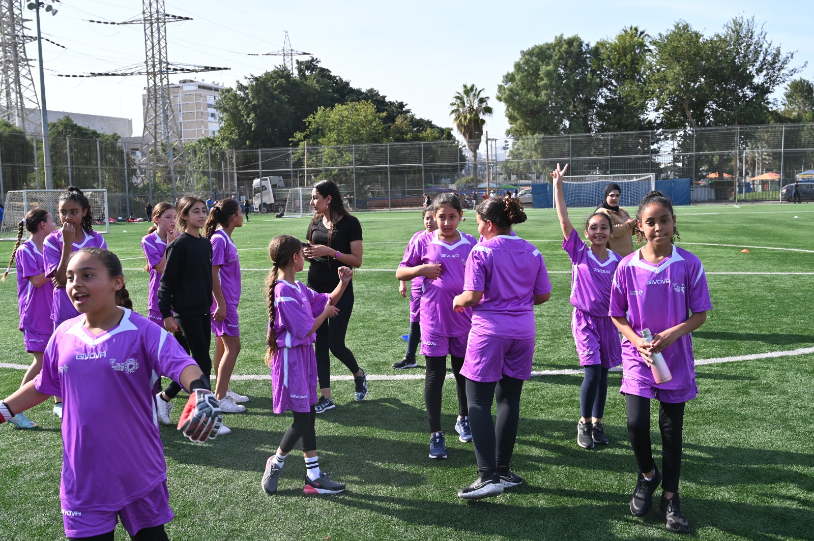 WhatsApp Image 2022-12-12 at 10.23.23 PM (7).jpeg